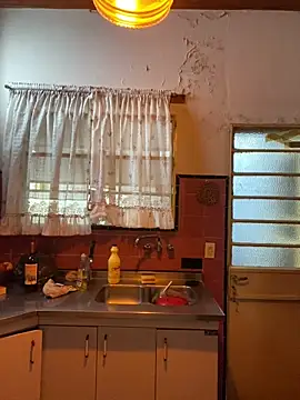 Petebulimia online show from February 21, 2026, 12:29 pm