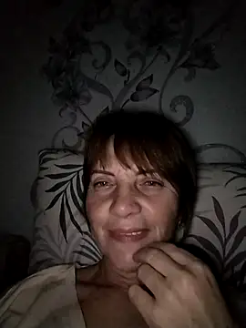 Snapshot of MichelleLove48 chatting on December 1, 2025, 7:59 pm MichelleLove48 online show from December 1, 2025, 7:59 pm