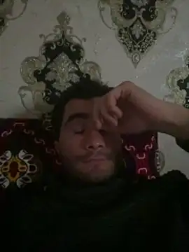 HomoSapiens98 online show from December 15, 2025, 5:24 am