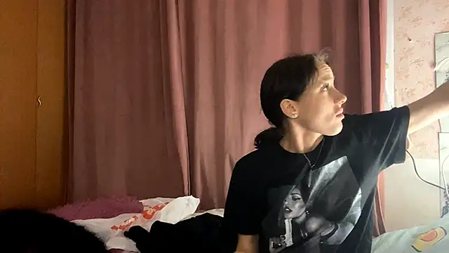 StacyHoyles online show from January 9, 2026, 1:40 pm