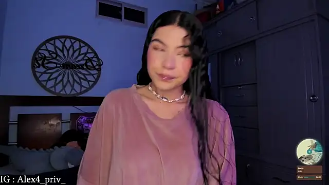 Snapshot of babycherry19 chatting on December 17, 2025, 1:43 am babycherry19 online show from December 17, 2025, 1:43 am