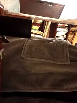 Snapshot of gatitachula93 chatting on February 20, 2026, 11:06 pm gatitachula93 online show from February 20, 2026, 11:06 pm