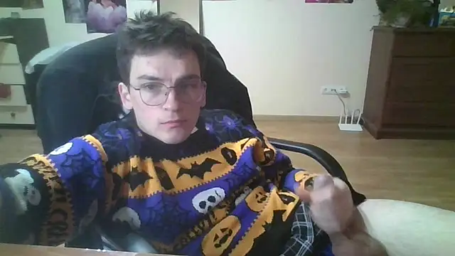 leo cutie online show from February 22, 2026, 10:33 pm