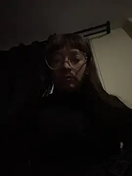 Snapshot of Engell_fire chatting on January 15, 2026, 11:02 am Engell fire online show from January 15, 2026, 11:02 am