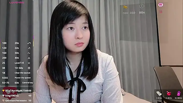 Snapshot of Cheri99 chatting on January 5, 2026, 5:27 pm Cheri99 online show from January 5, 2026, 5:27 pm