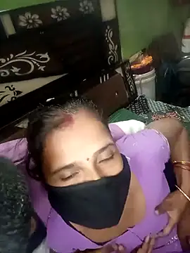 Snapshot of Soniya_089 chatting on December 15, 2025, 6:08 am Soniya 089 online show from December 15, 2025, 6:08 am