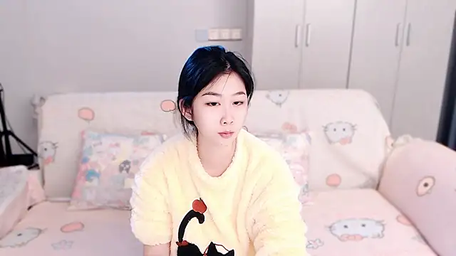 Camila-888 online show from December 20, 2025, 4:32 pm