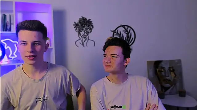 leo valor online show from February 15, 2026, 7:35 pm