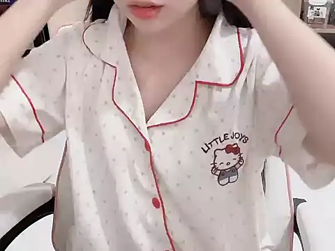 Yuyu-baobei online show from February 13, 2026, 3:01 pm