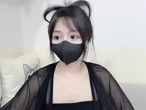 Yuyu-baobei online show from June 12, 2026, 3:21 pm
