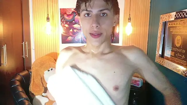 StormLuxX online show from May 27, 2026, 4:36 pm