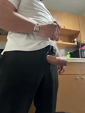 Snapshot of Samcan3 chatting on February 11, 2026, 10:37 am Samcan3 online show from February 11, 2026, 10:37 am