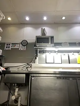 Snapshot of Samcan3 chatting on December 23, 2025, 8:24 am Samcan3 online show from December 23, 2025, 8:24 am