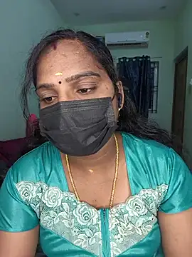 Snapshot of Tamil_Pallavi chatting on July 24, 2026, 2:02 pm Tamil Pallavi online show from July 24, 2026, 2:02 pm