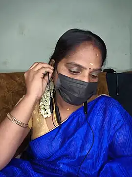 Snapshot of Tamil_Pallavi chatting on July 21, 2026, 5:14 pm Tamil Pallavi online show from July 21, 2026, 5:14 pm