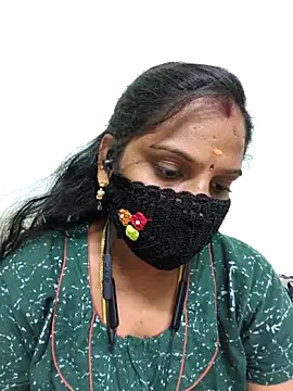 Snapshot of Tamil_Pallavi chatting on April 21, 2026, 8:43 am Tamil Pallavi online show from April 21, 2026, 8:43 am
