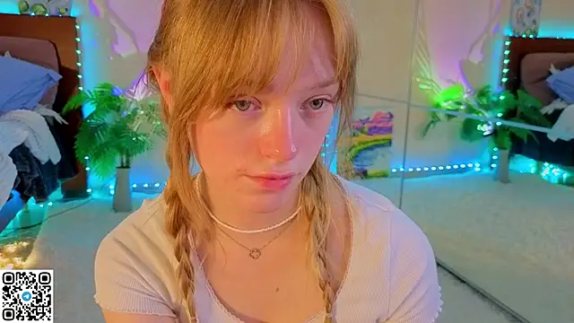MatthewHoffis online show from July 14, 2026, 2:05 am