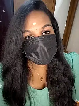 Snapshot of Tamil_Shara chatting on February 12, 2026, 5:45 pm Tamil Shara online show from February 12, 2026, 5:45 pm