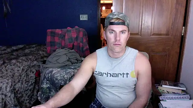 Snapshot of SpunRedneck chatting on January 13, 2026, 10:57 pm SpunRedneck online show from January 13, 2026, 10:57 pm