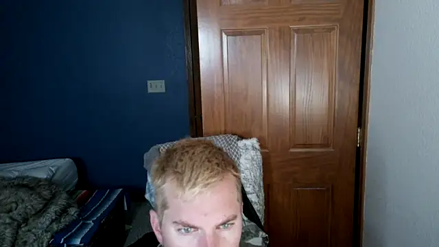 Snapshot of SpunRedneck chatting on February 26, 2026, 11:43 am SpunRedneck online show from February 26, 2026, 11:43 am