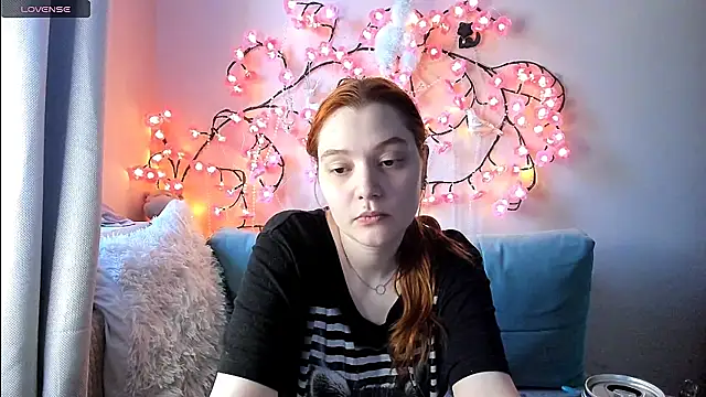 Ungoliant Kiss online show from June 22, 2026, 7:22 pm