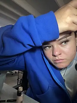 Camila Duarte2 online show from February 19, 2026, 1:30 pm