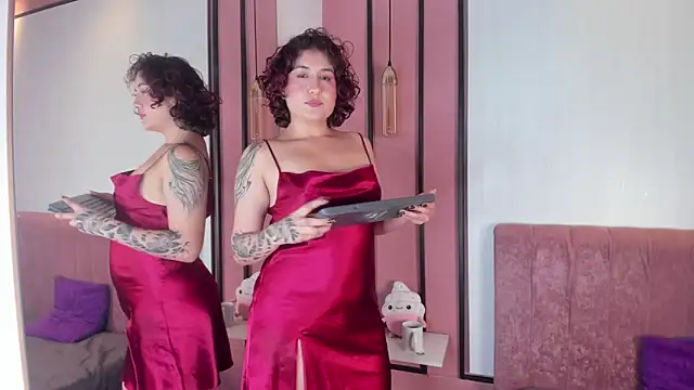 MissSavage  online show from March 14, 2026, 7:31 pm