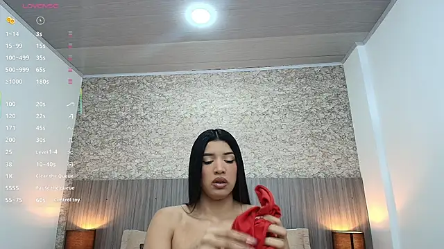 Snapshot of nicol_alvarez chatting on December 17, 2025, 11:26 am nicol alvarez online show from December 17, 2025, 11:26 am