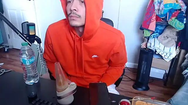 Snapshot of Longdforya chatting on March 12, 2026, 5:17 pm Longdforya online show from March 12, 2026, 5:17 pm