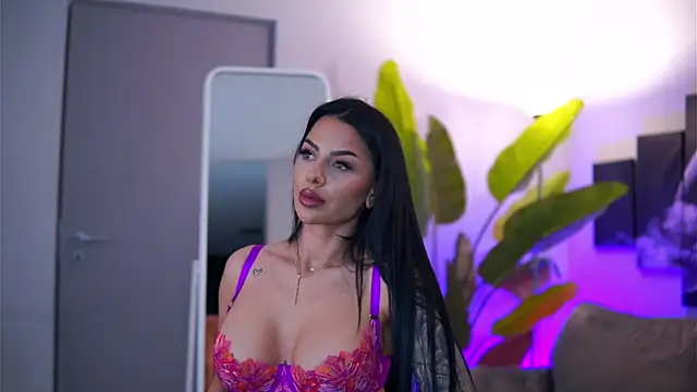 Snapshot of Ivy_Trix chatting on February 2, 2026, 7:13 pm Ivy Trix online show from February 2, 2026, 7:13 pm