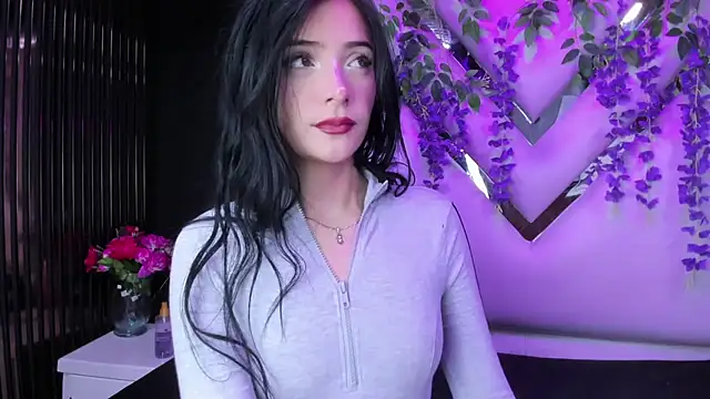 liinzy rouse69 online show from April 6, 2026, 3:35 pm