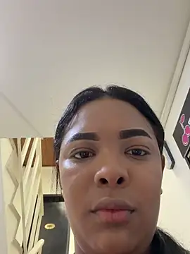 Snapshot of MIAROGGERSS chatting on January 31, 2026, 7:45 pm MIAROGGERSS online show from January 31, 2026, 7:45 pm