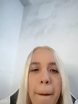 KasumiSophia online show from March 26, 2026, 12:14 pm