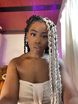 Cynthia es online show from June 11, 2026, 1:19 pm