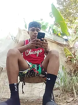 Snapshot of youngboypiss chatting on March 2, 2026, 11:39 am youngboypiss online show from March 2, 2026, 11:39 am