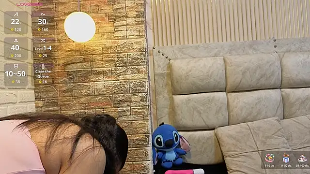 Snapshot of ValeryMorales chatting on December 21, 2025, 4:36 am ValeryMorales online show from December 21, 2025, 4:36 am