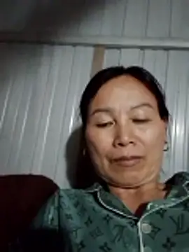 Lili-123k online show from May 11, 2026, 5:53 am