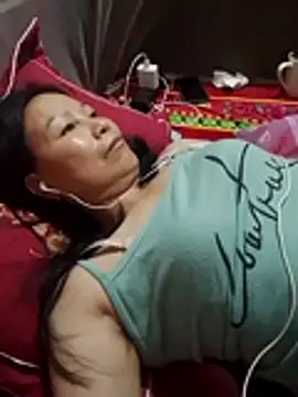 Snapshot of Lili-123k chatting on March 19, 2026, 6:30 pm Lili-123k online show from March 19, 2026, 6:30 pm