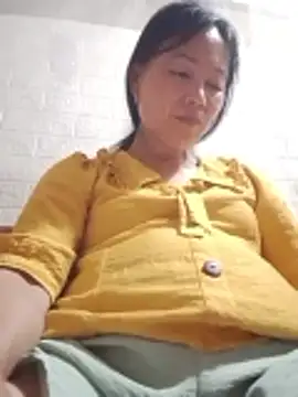 Lili-123k online show from May 20, 2026, 5:54 pm