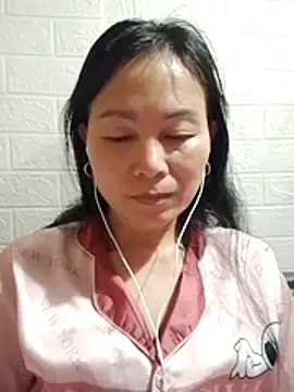 Snapshot of Lili-123k chatting on March 5, 2026, 10:05 pm Lili-123k online show from March 5, 2026, 10:05 pm