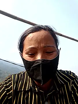 felicity chloe online show from January 13, 2026, 4:27 am