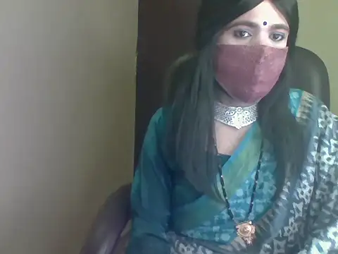 Snapshot of Lovely_Ladyboy_star chatting on March 1, 2026, 6:52 pm Lovely Ladyboy star online show from March 1, 2026, 6:52 pm