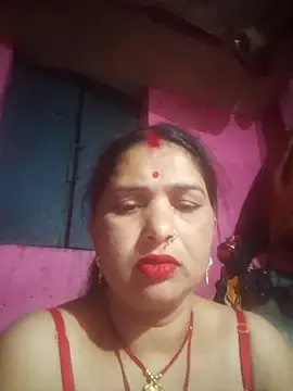 Your-shreya143 online show from April 3, 2026, 7:53 pm