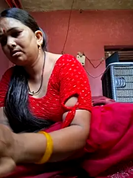 Your-shreya143 online show from July 28, 2026, 10:45 am