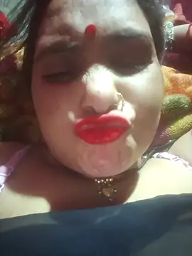 Your-shreya143 online show from April 22, 2026, 11:00 pm