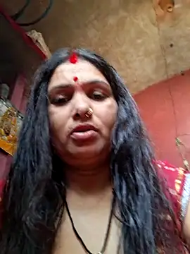 Your-shreya143 online show from June 19, 2026, 5:35 am