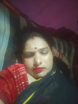Your-shreya143 online show from June 14, 2026, 9:16 pm