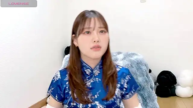 mashiro-desu online show from February 8, 2026, 4:43 am