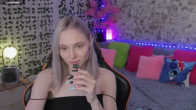 Gina Gina love online show from June 1, 2026, 1:06 am