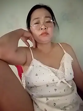 Sexfullx online show from April 11, 2026, 7:45 am